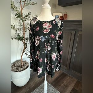 Women’s Floral Blouse, XL, Gypsies & Moondust, Black, Lace, Open Back
